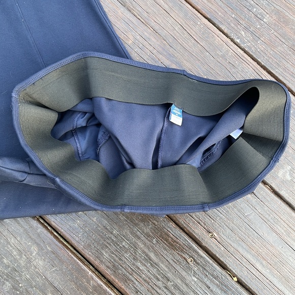 Old Navy Stevie Straight Extra High-Riser Pants - Picture 4 of 10